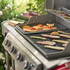 Weber Gjutjärnsplatta Genesis II 4-6 St Brännare 9 Weber Gjutjärnsplatta Genesis II 4-6 St Brännare -Billig Weber Butik weber stoebejerns grillplade til genesis ii 400 600 7650 35883 4